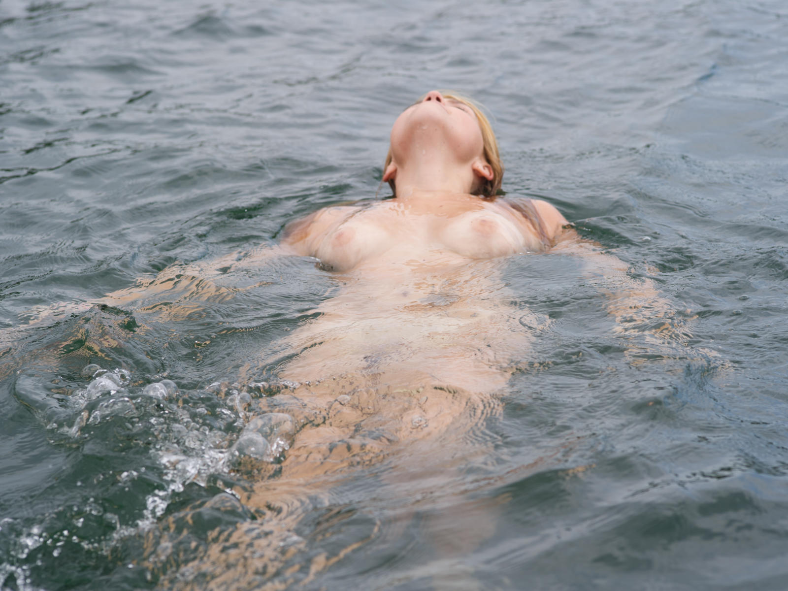 princess, boobs, nude, naked, erotic, water, wet