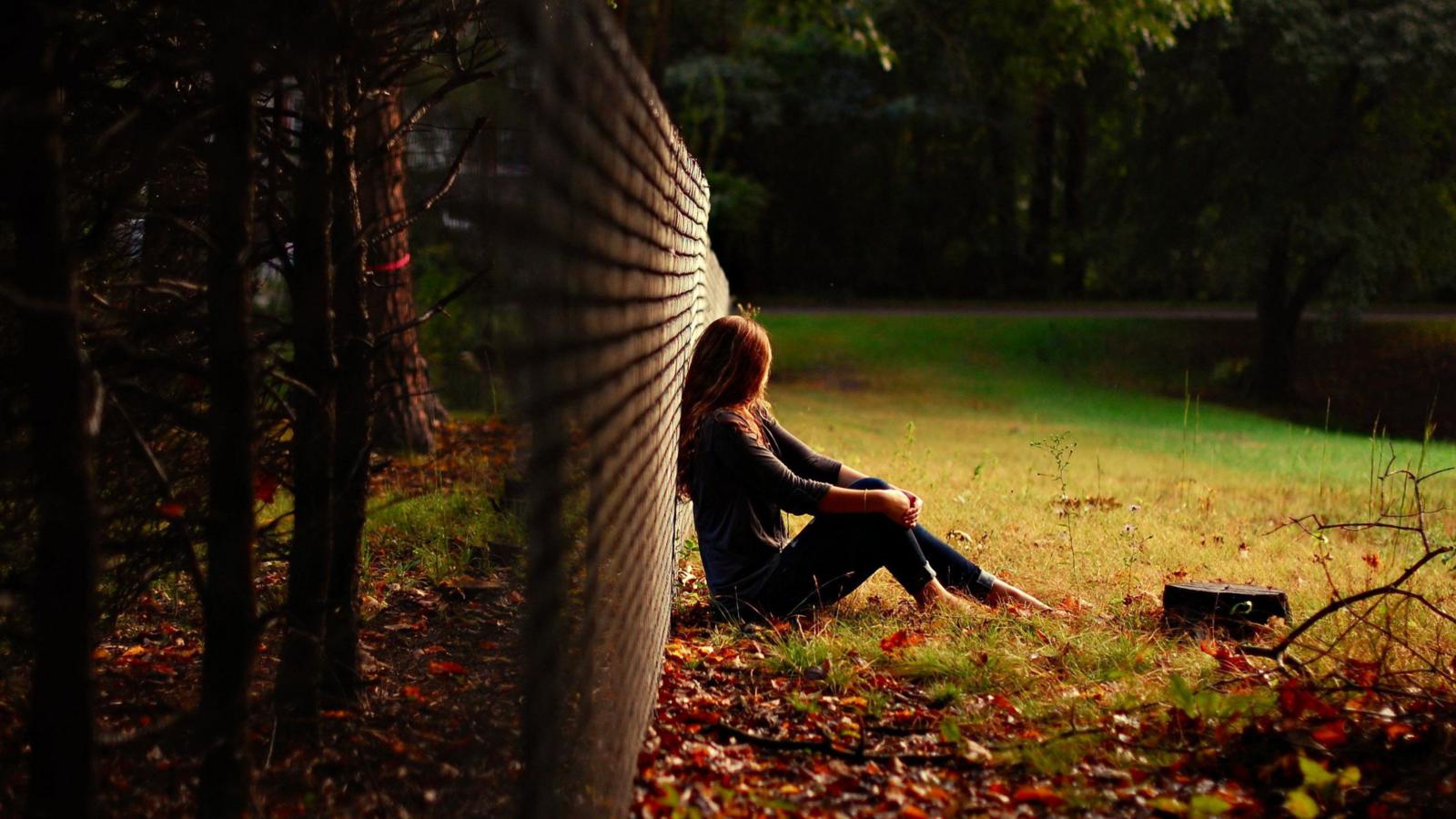 girl, autum, outdoor, forrest, grass