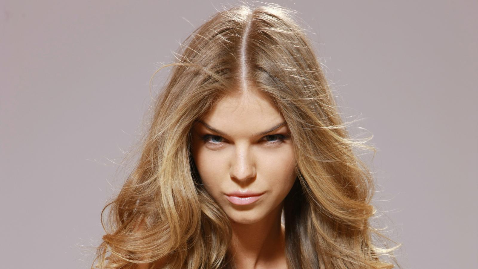 inga c, polina, sexy girl, adult model, latvian, lovely face, long hair, view, look