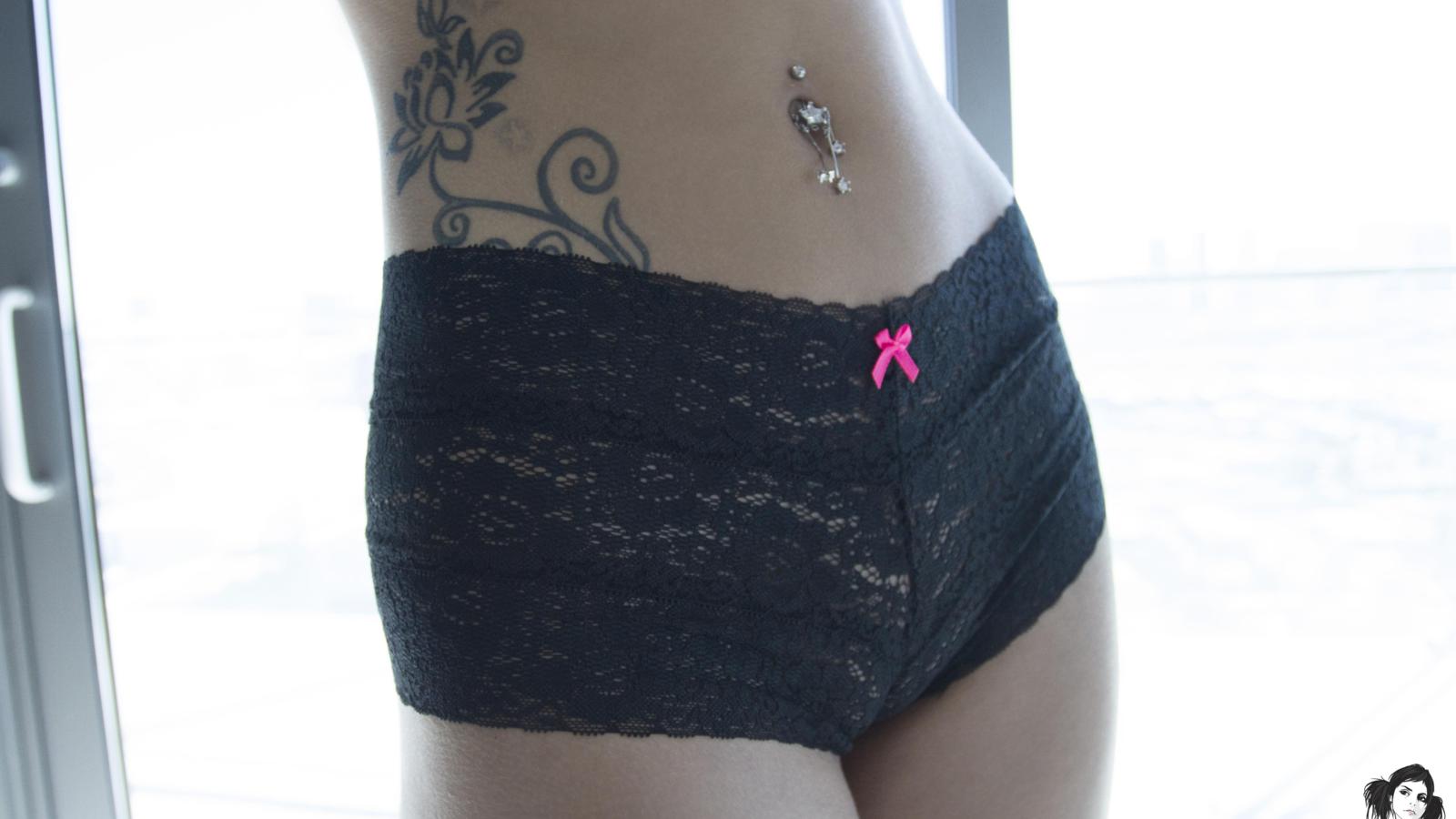 gypsyy, suicide girls, tattoo, lace, panties, black panties, pierced navel, piercings, lingerie