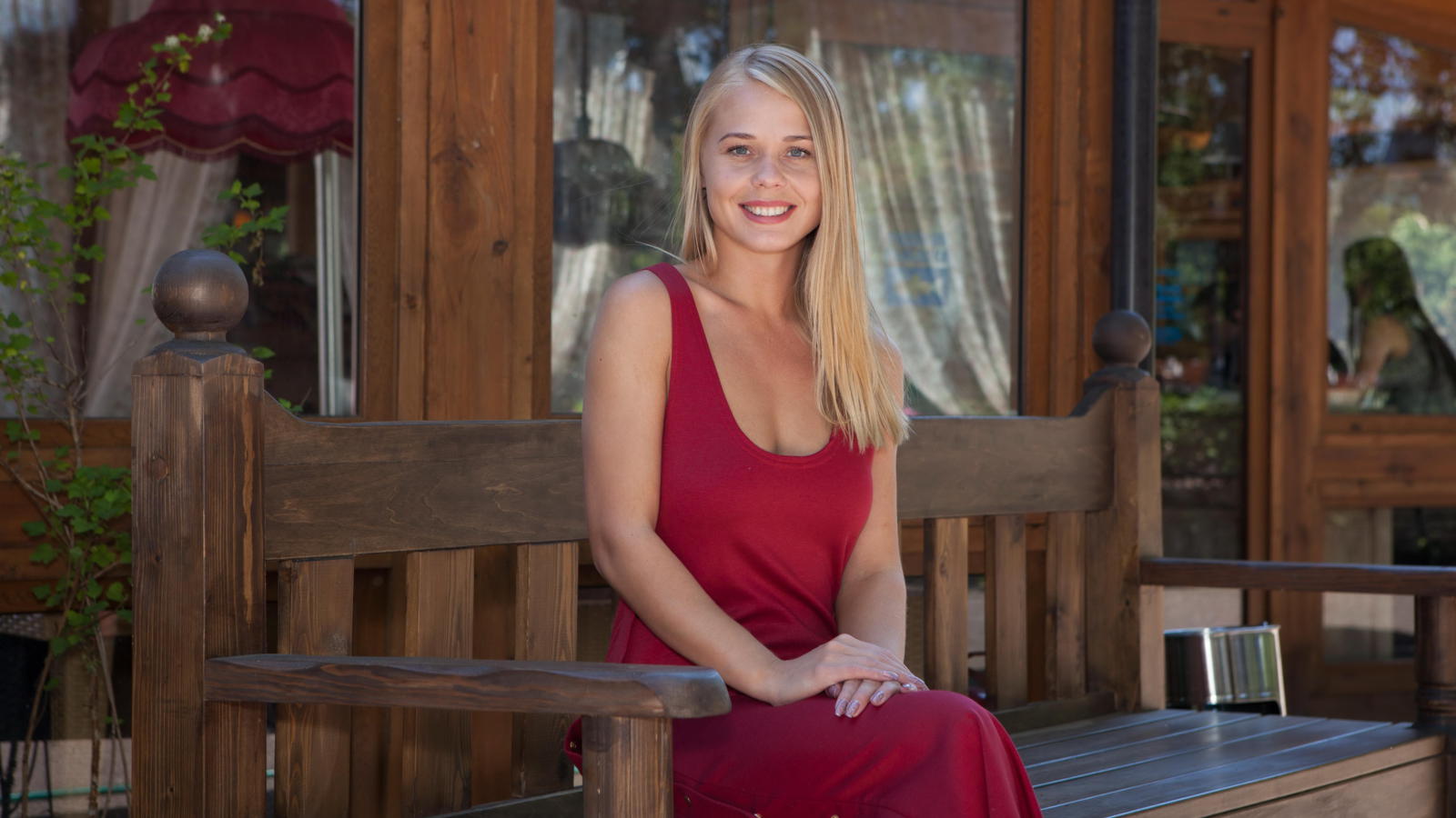 sarika a, red dress, smile, blonde, darina a, darina nikitina, davina, kitty, sarika