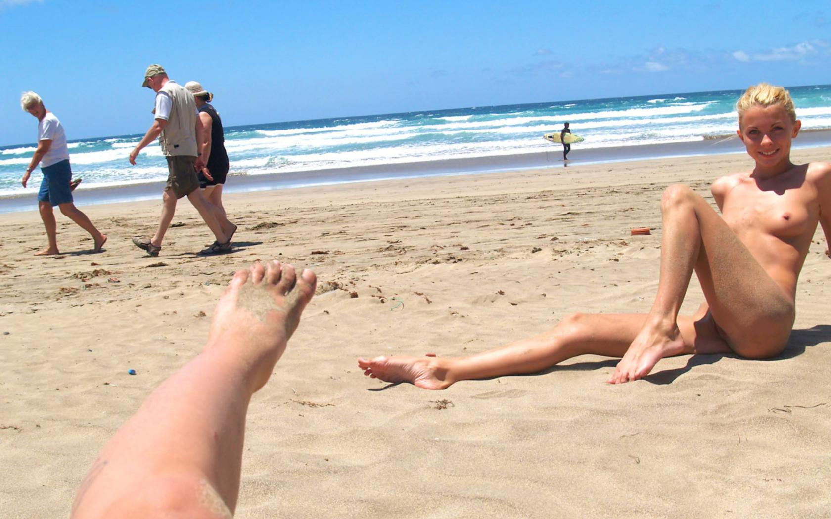 blonde, nude, slim, smile, public, beach, public, surfer