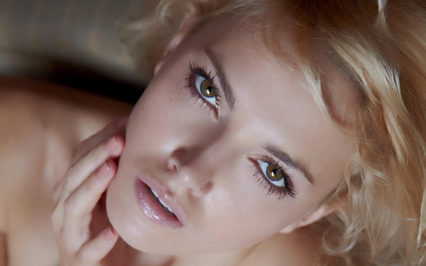 blonde, sexy, face, lips, brown eyes