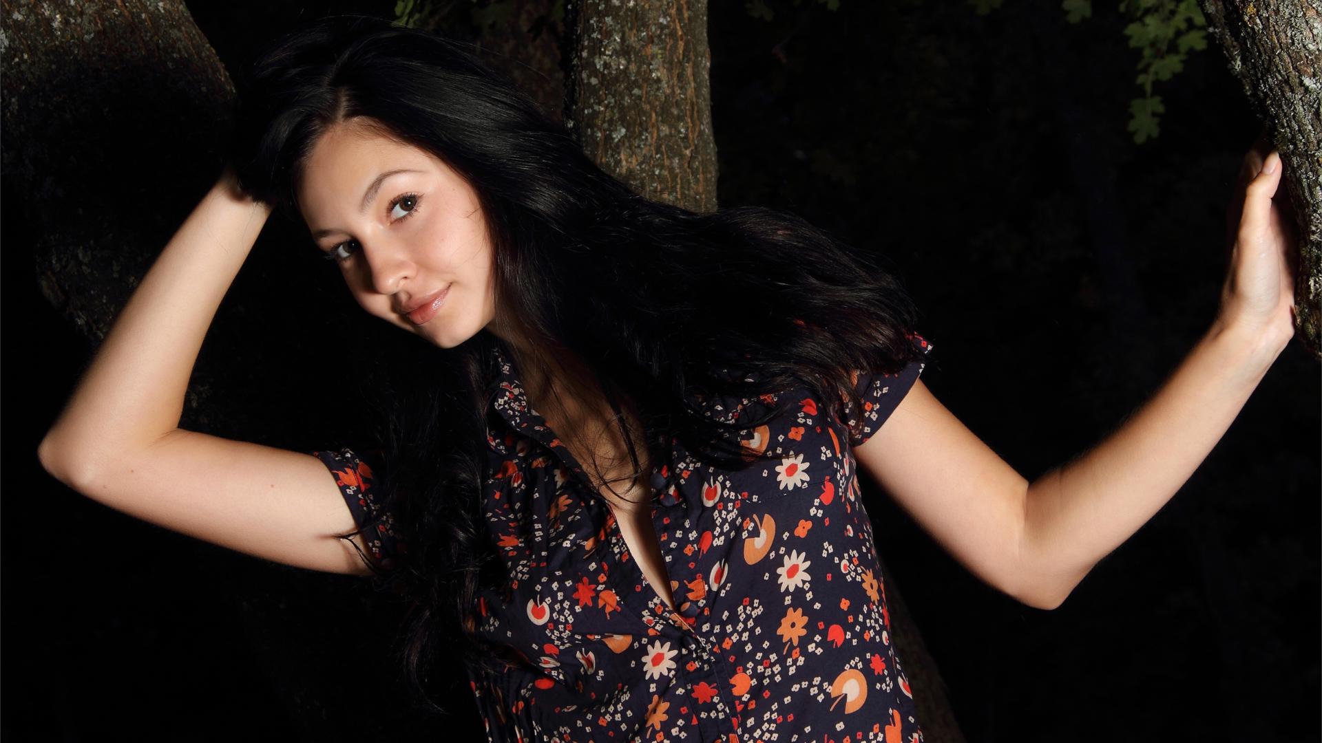 jasmin, brunette, sexy girl, long hair, view, look