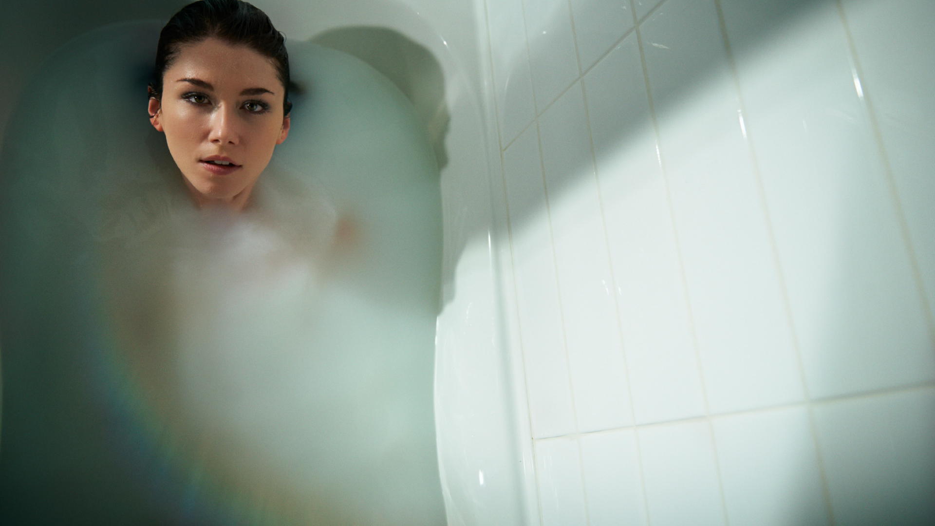 jewel staite, bath, bathtub, bath tub, kaylee, firefly, serenity