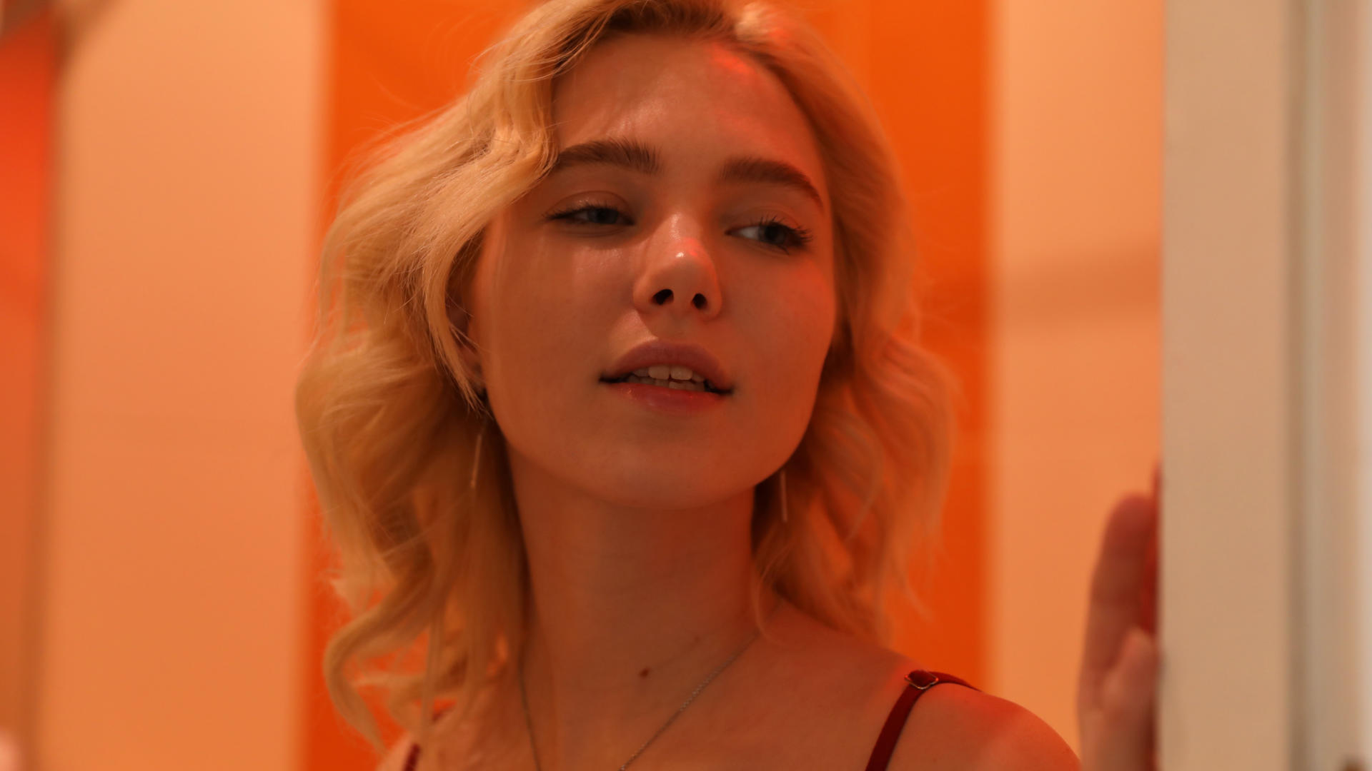 scarlet, sexy, blonde, face, portrait